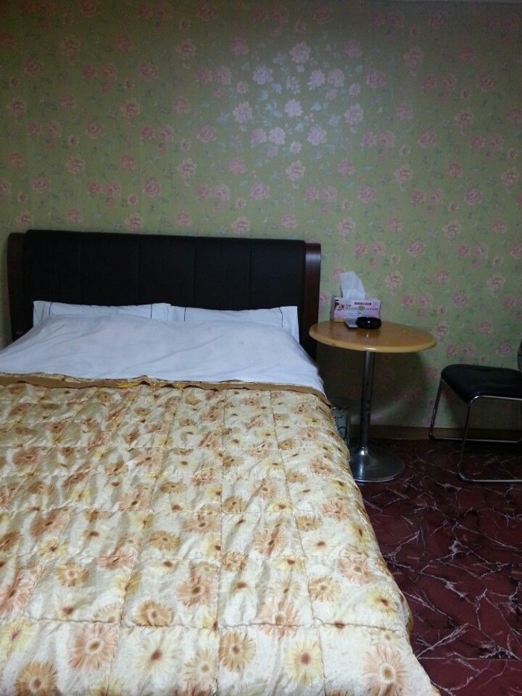 Coin Motel Пусан Экстерьер фото