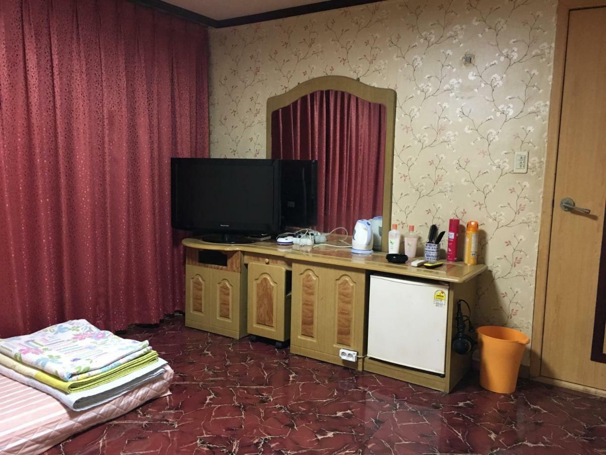 Coin Motel Пусан Экстерьер фото